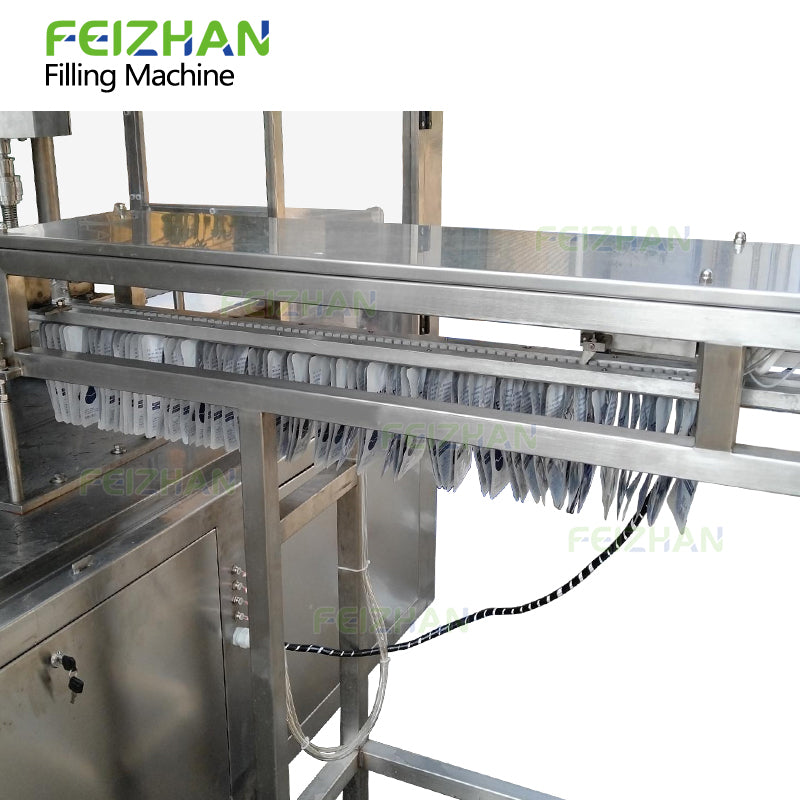 automatic pouch feeding system of filling machine for pouch
