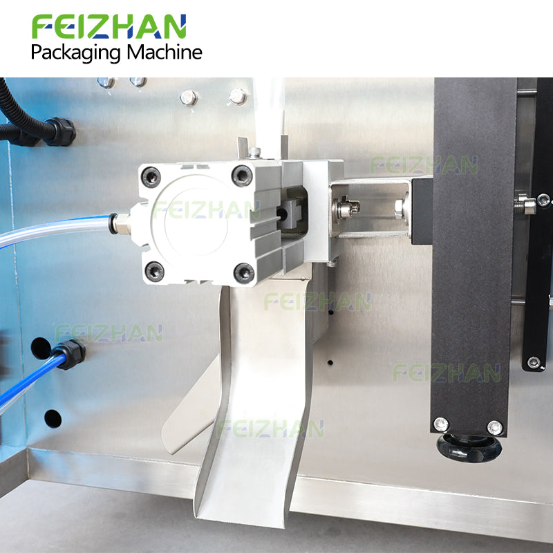bag cutting system of coffee powder sachet packing machine